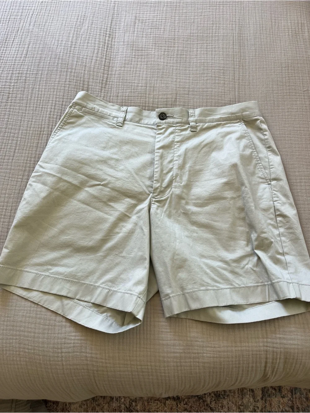 J. Crew Men's Light Beige Cotton Flat-Front Shorts